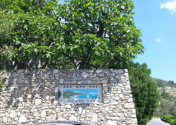 La Gioiosa Szálloda Finale Ligure