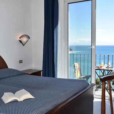 La Gioiosa Финале Лигуре