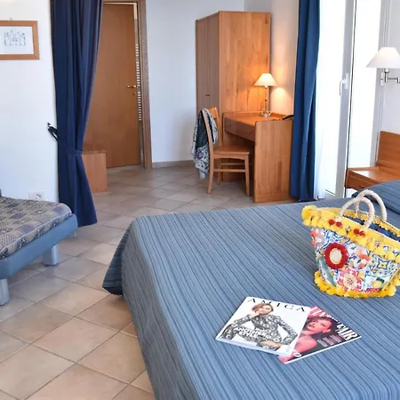 La Gioiosa 3*