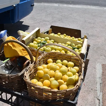 La Gioiosa Отель Финале Лигуре